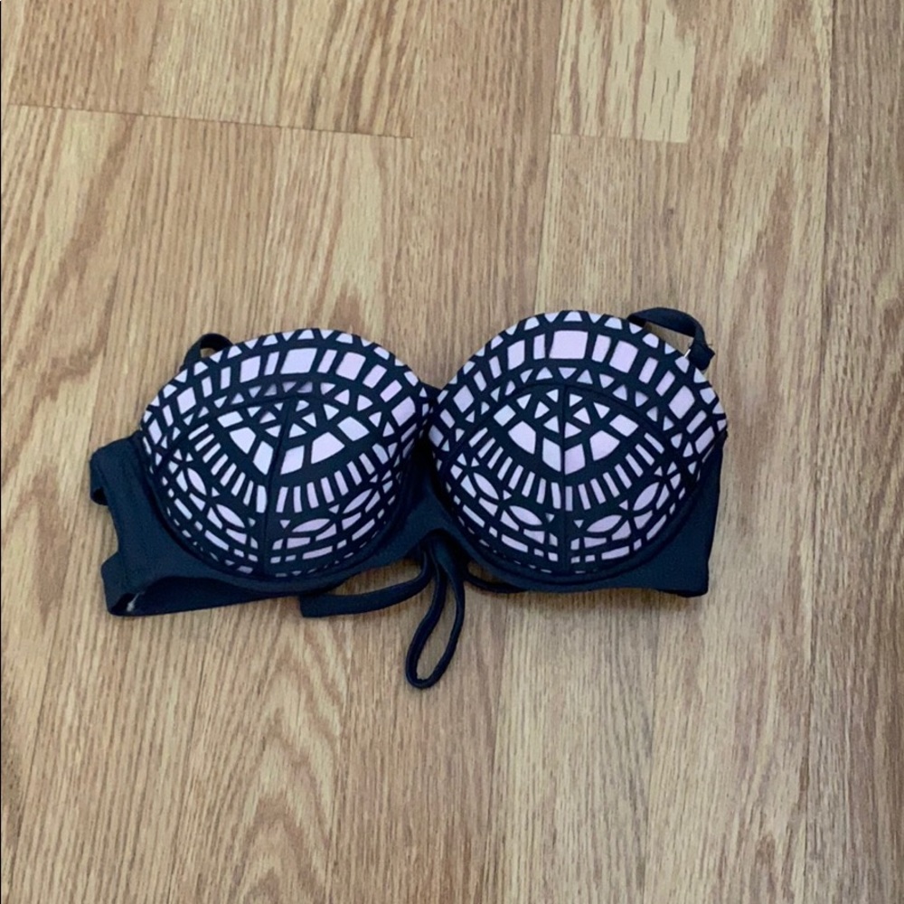 Bikini top